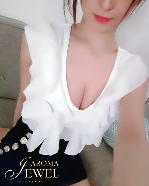 AROMA JEWEL (アロマジュエル) 本郷まな