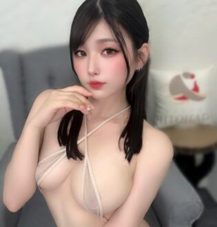 MUFUFU HITOHADA Center (ムフフヒトハダセンター) 葉月ゆあ