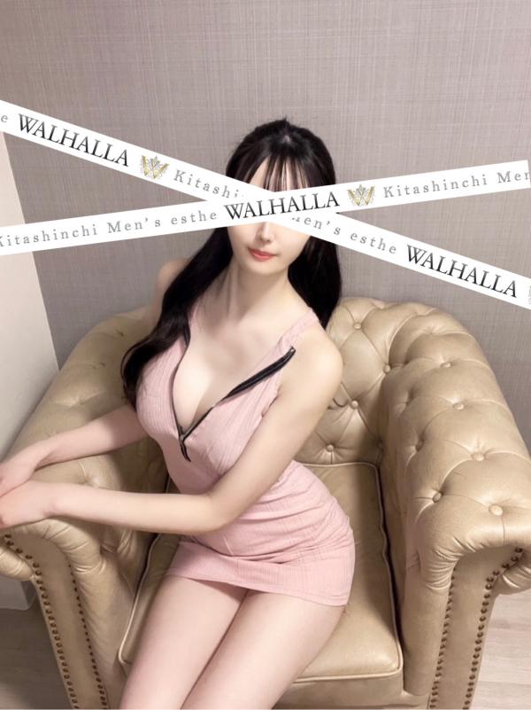 WALHALLA (ヴァルハラ) 朝比奈まな