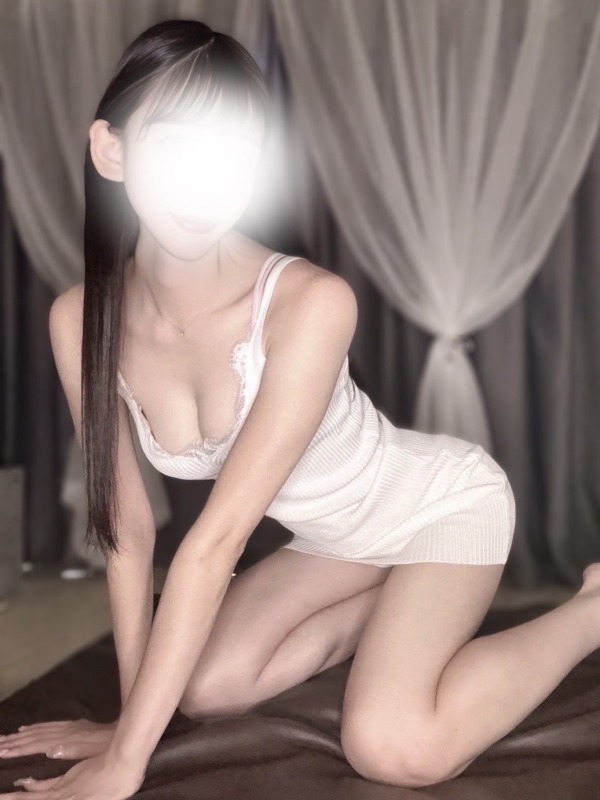 Queen Spumante (クイーンスプマンテ) 初音ゆり