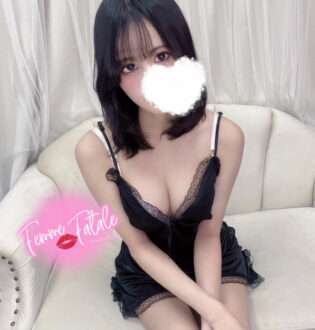 Femme Fatale (ファムファタール) うみ
