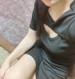 monsourire (モンスゥリール) 美穂