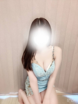 CLONICA (クロニカ) めぐ