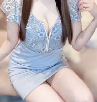 AROMA WHITE (アロマホワイト) 島崎あい