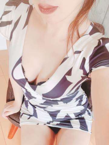 Mrs.OnlyOne (ミセスオンリーワン) 乃都華