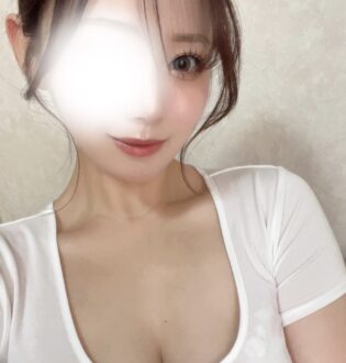 REAL 広島 (レアル) 宮里もえ
