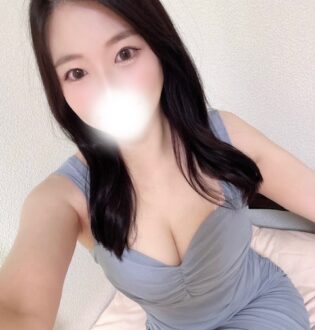 REAL 広島 (レアル) 神崎さな