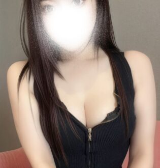 REAL 広島 (レアル) 小谷ありさ