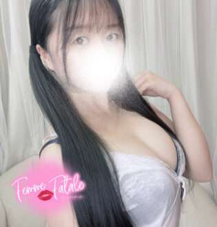 Femme Fatale (ファムファタール) みぃ