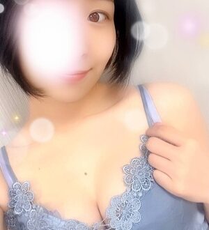 Pure White (ピュアホワイト) 柴田みなみ