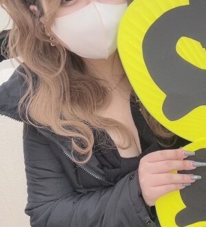 E・Over (イーオーバー) 成瀬らむ
