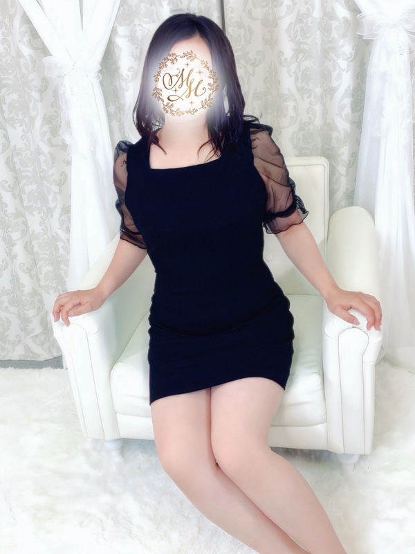 MRS mademoiselle (ミセスマドモアゼル) 三井よもぎ