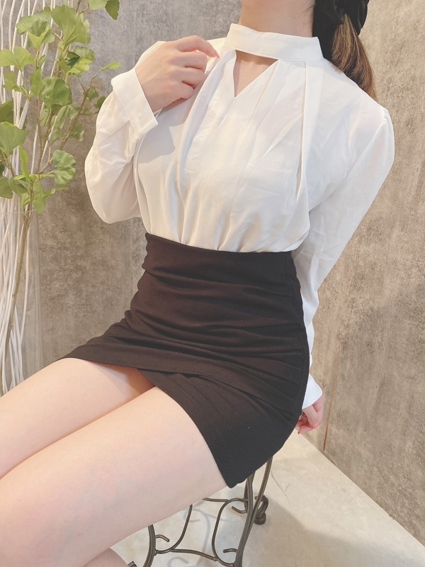 REST癒しのOL collection 富菜ひいろ
