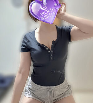 AROMA MIREIA (アロマミレイア) 卯月しゅう