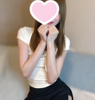 Flora (フローラ) 唯月かぐや