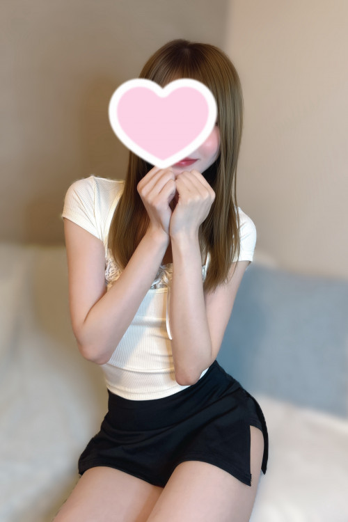 Flora (フローラ) 唯月かぐや