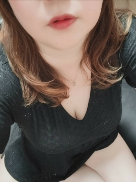 MRS VIOLA (ミセスヴィオラ) 里帆