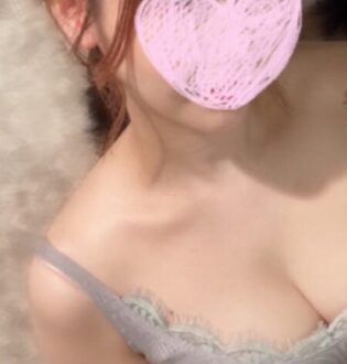 The 美魔女 小野