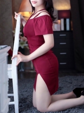 Royal Madam (ロイヤルマダム) 朝比奈梨花