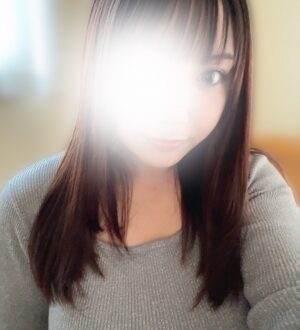 E・Over (イーオーバー) 四ノ宮なお