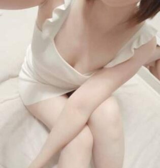 Mrs.Emmy (ミセスエミー) みお