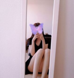 Mrs.Emmy (ミセスエミー) ゆか