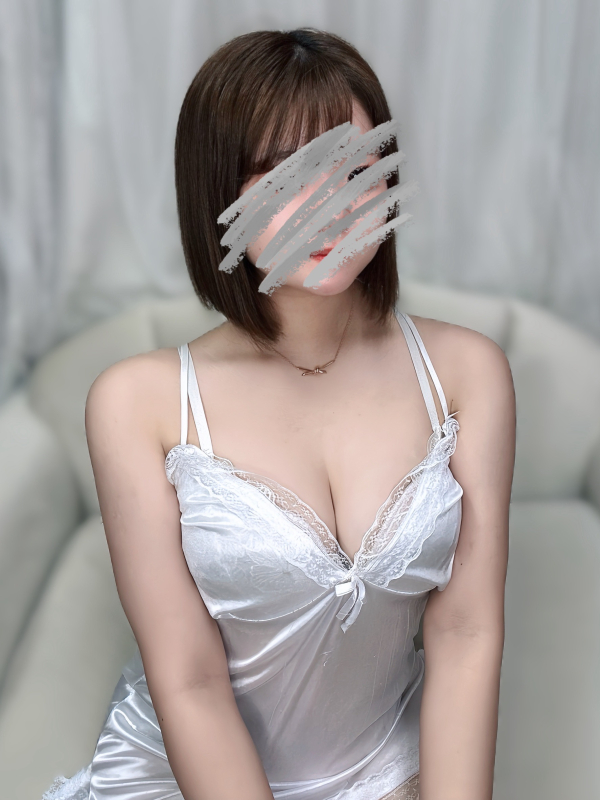 Femme Fatale (ファムファタール) かずは
