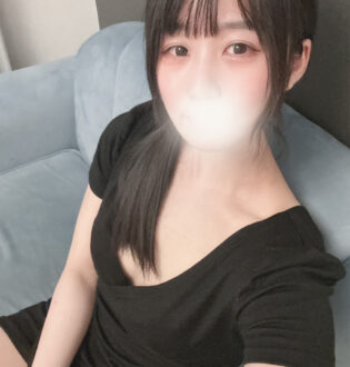 アットスパ茨木 那奈