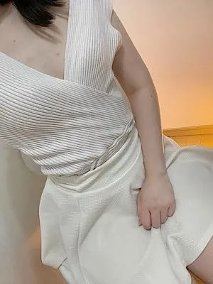 MrsX1 (ミセスエックスワン) らら