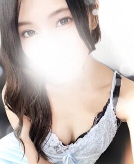 Pure White (ピュアホワイト) 梅田れい