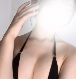 マイクロビキニメンエス 梅田＆京橋店 紗倉れな