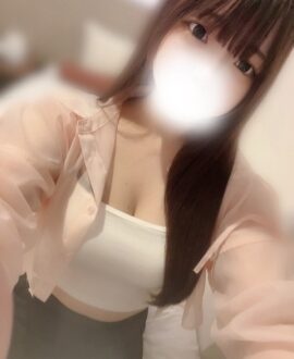 with (ウィズ) 伊織ゆのん