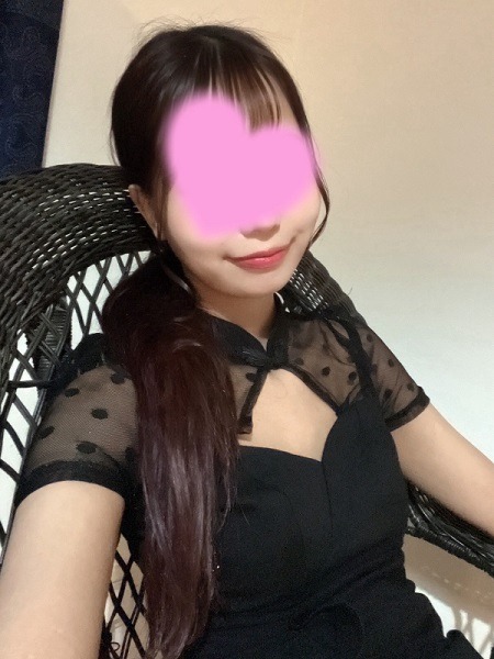 ミセスムーンR りさ