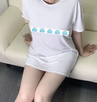 透け感97% すもも