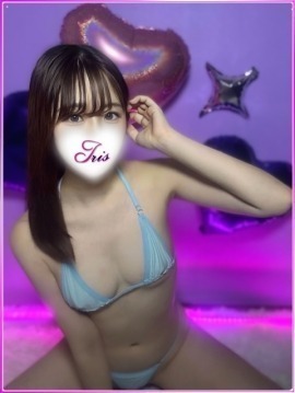 IRIS (アイリス) るな