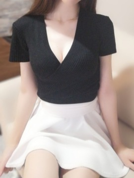 Bellucci (ベルッチ) りな