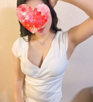 若妻の吐息 岡山 桃井