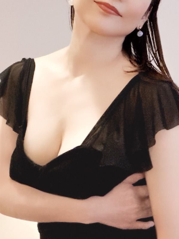 Mrs.AUBE SPA (ミセスオーブスパ) 小夏