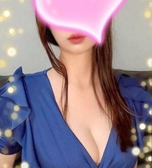 Mrs.HOLIC (ミセスホリック) まお