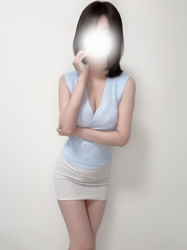 La vie et 北新地 (ラヴィエ) 五十嵐えり