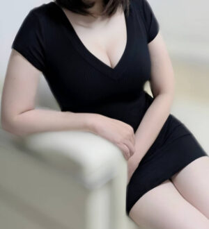 かりそめ 泉みか