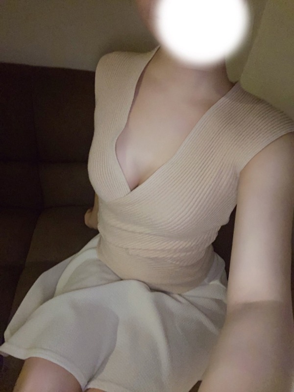 なにわ女子 ひな ((22)) - メンズエステの口コミランキング｜チョイエス