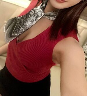 MrsBEAUTY AND BEAST (ミセスビューティアンドビースト) 森