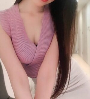 MrsBEAUTY AND BEAST (ミセスビューティアンドビースト) 如月