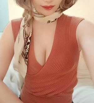 MrsBEAUTY AND BEAST (ミセスビューティアンドビースト) 水野