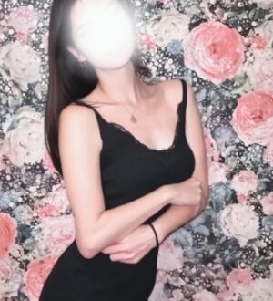 The 美魔女 京都店 芹沢