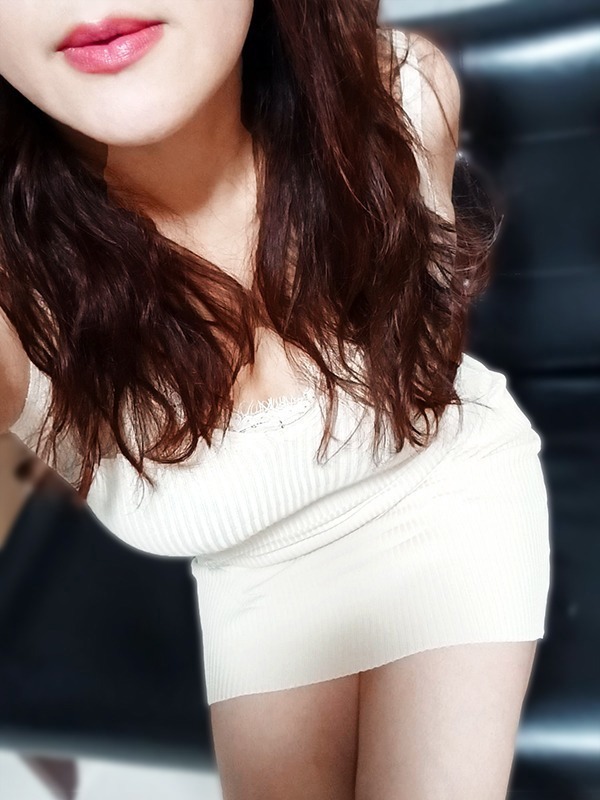 Mrs.Nostalgia (ミセスノスタルジー) 澪