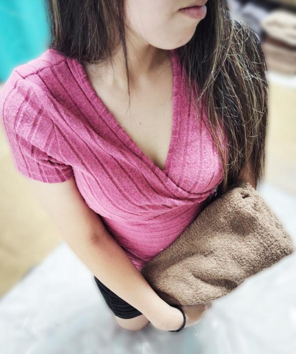 ドルフィン せな