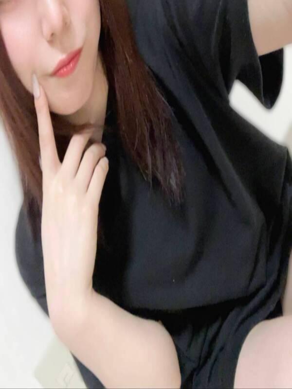 ドルフィン えま