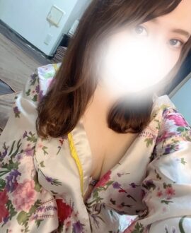 優楽亭 (ゆうらくてい) 優乃